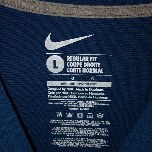 Nike Short Sleeve tee - Picture 6 of 6